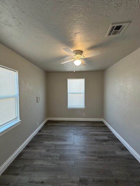 Building Photo - 3605 NW Liberty St