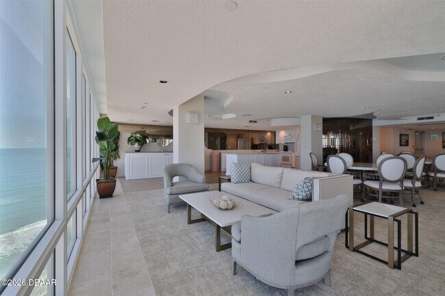 Building Photo - 2545 S Atlantic Ave