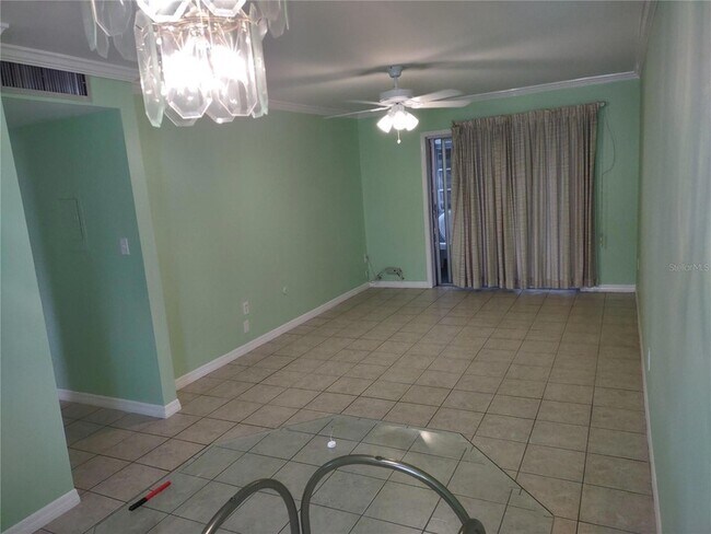 Building Photo - 1566 Pleasant Rd