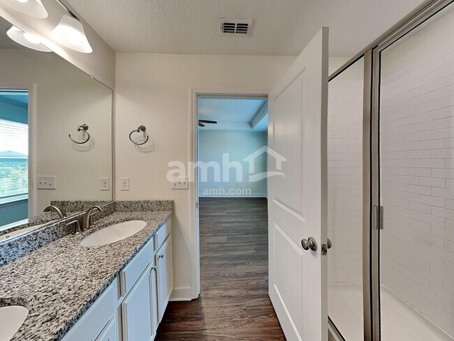 Building Photo - 4706 Reisswood Loop