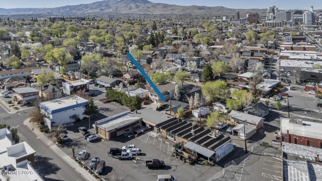 Building Photo - 58 Caliente St