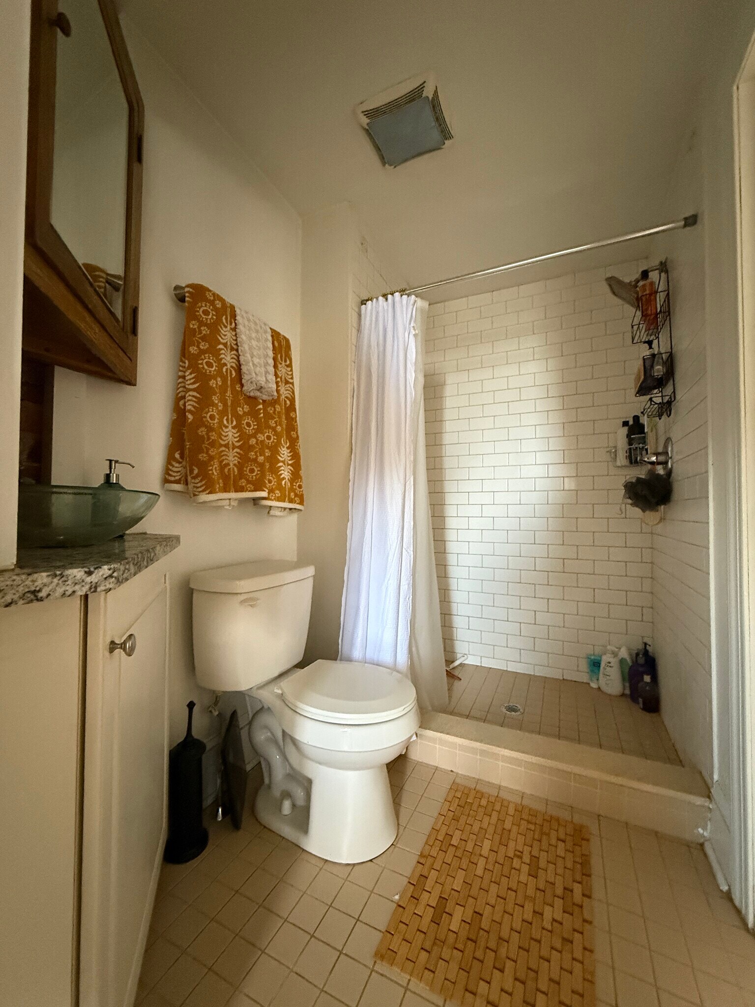 Second Floor Bathroom - 988 N 5th St