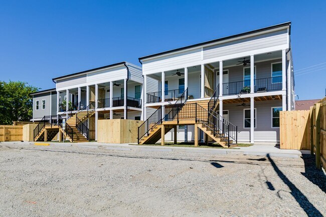 Building Photo - 1127 N 29th St