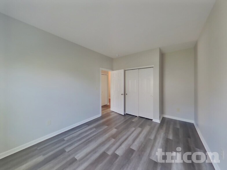 Building Photo - 2690 Kilmurray Dr