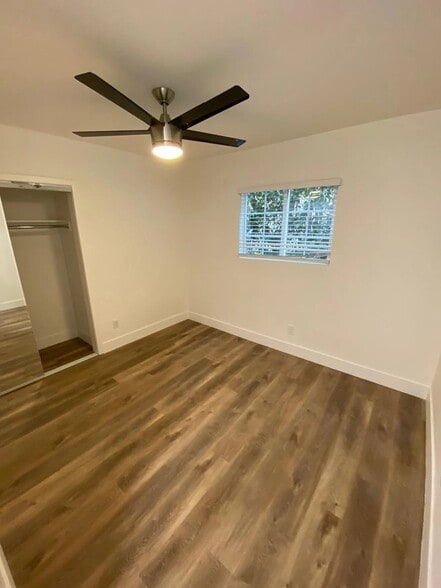 Building Photo - 3827 Girard Ave
