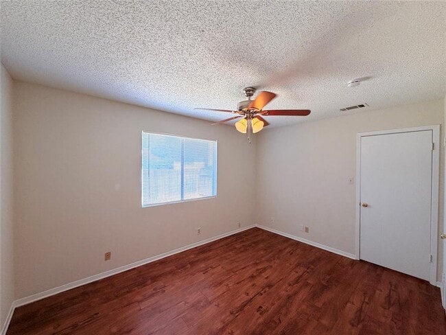 Building Photo - 2301 Whitlow Cove