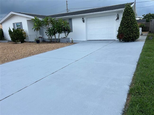 Building Photo - 5724 Mosaic Dr