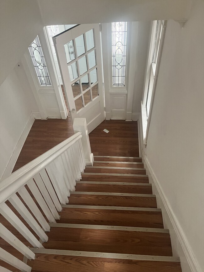 Building Photo - 245 E Northampton St