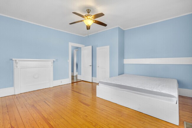 Building Photo - 801 NC-33