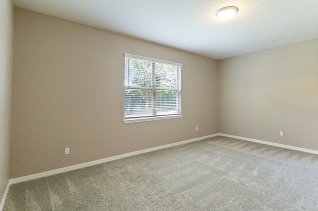 Building Photo - MOVE IN SPECIAL-Gorgeous Energy Efficient 4/2 Home in Gated Community Close to Lake Nona