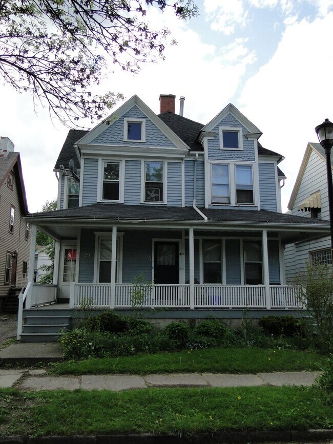 Primary Photo - 27-29 Edmonds Street