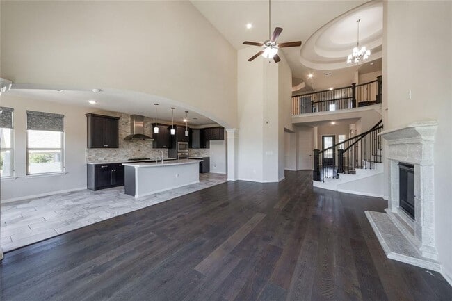 Building Photo - 5104 Alonso Dr