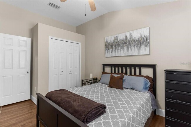 Building Photo - 25354 Geddy Dr