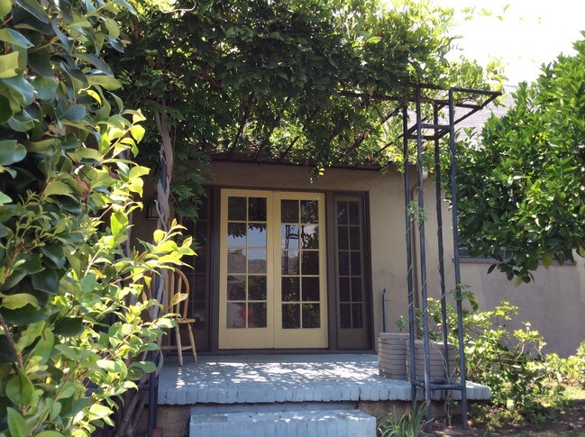 patio - 1255 E Orange Grove Blvd