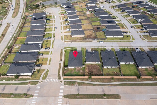 Building Photo - 3702 Sparkman Ln