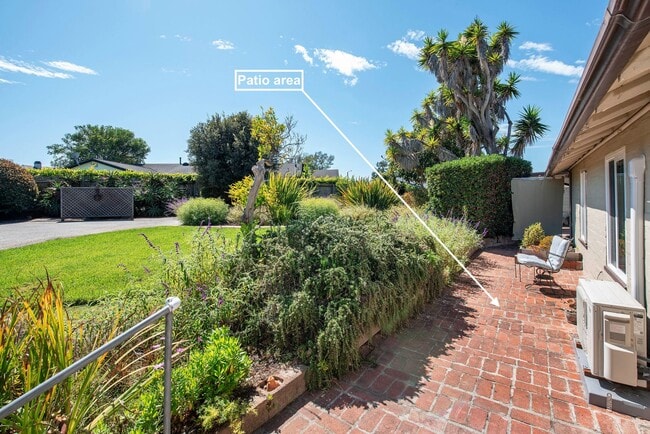 Building Photo - Charming 2-Bedroom Retreat Near More Mesa ...
