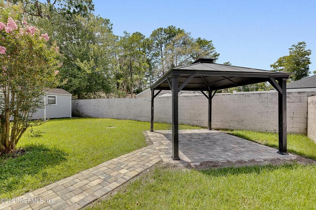 Building Photo - 10654 Casa Grande Dr