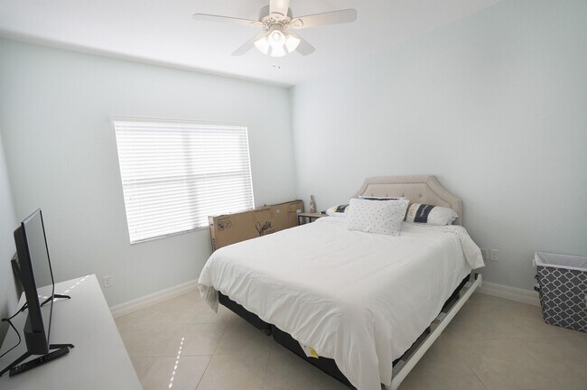 Building Photo - 3934 Torrens Ct