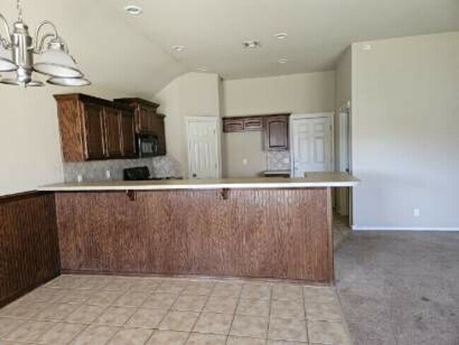 Building Photo - 3311 E Fairmont Pl
