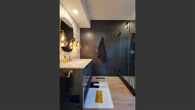 Building Photo - Station House Suite B is a stunning 2 bedr...
