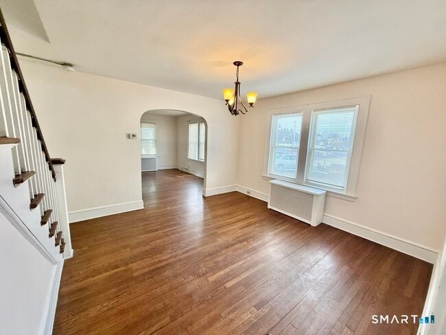 Building Photo - 26 Bridgeport Ave