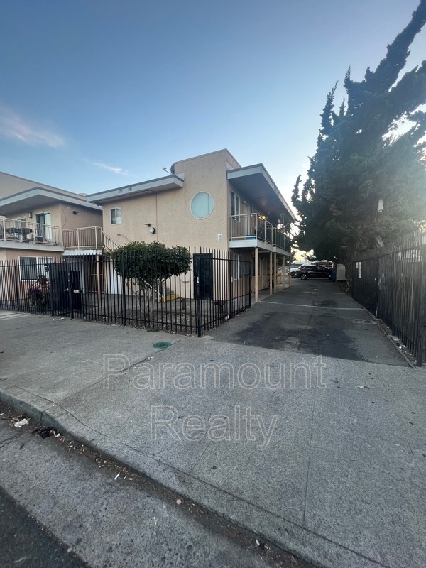 Building Photo - 177 22nd St
