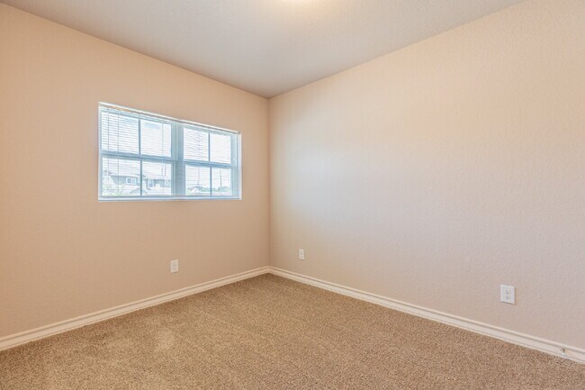 Building Photo - 7314 Colina Way