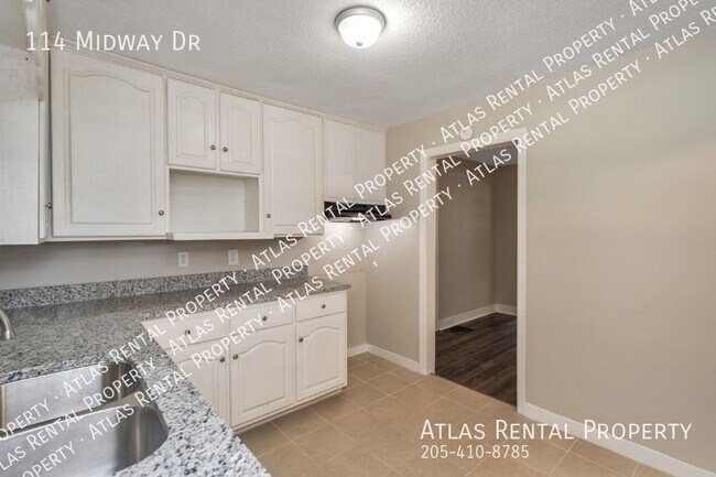 Building Photo - 114 Midway Dr