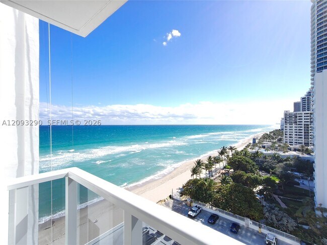 Building Photo - 2751 S Ocean Dr
