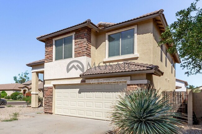 Primary Photo - 2242 W Green Tree Dr