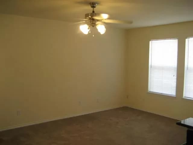 Building Photo - 701 Claremont Pkwy