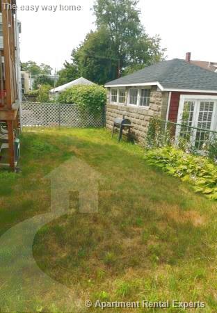 Building Photo - 125 Hillsdale Rd
