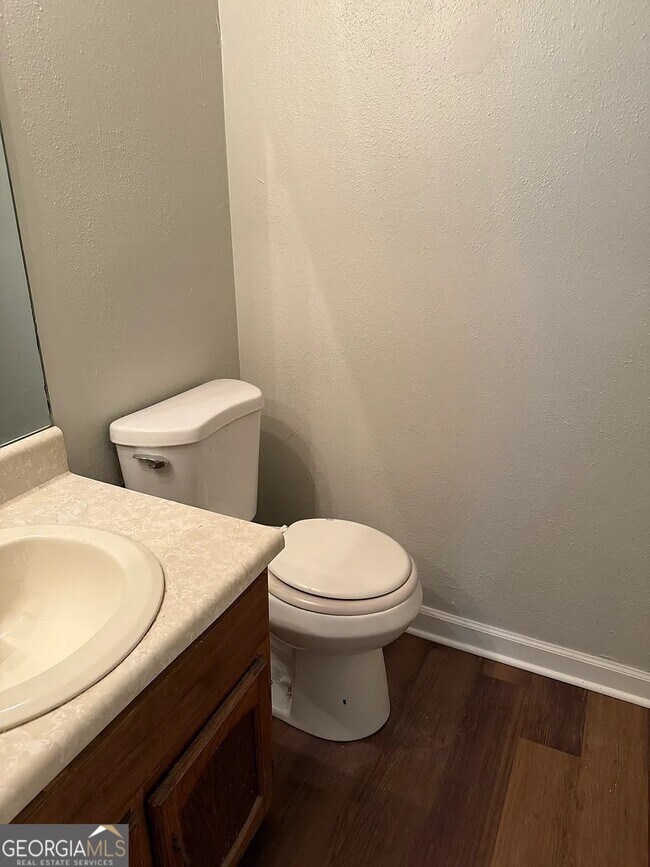 Building Photo - 4534 Golf Vista Cir