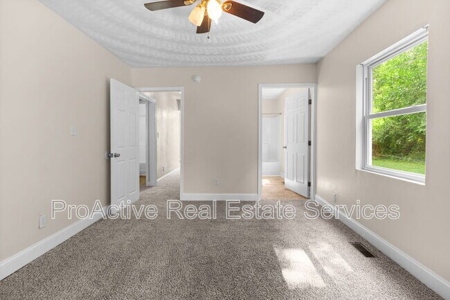 Building Photo - 3613 Braxton Ave