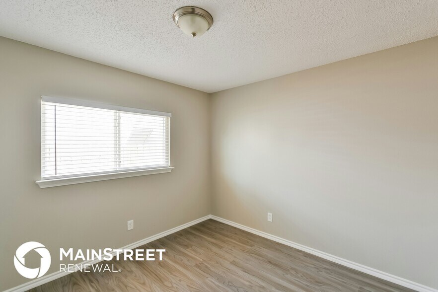 Building Photo - 6503 Beech Trail Dr