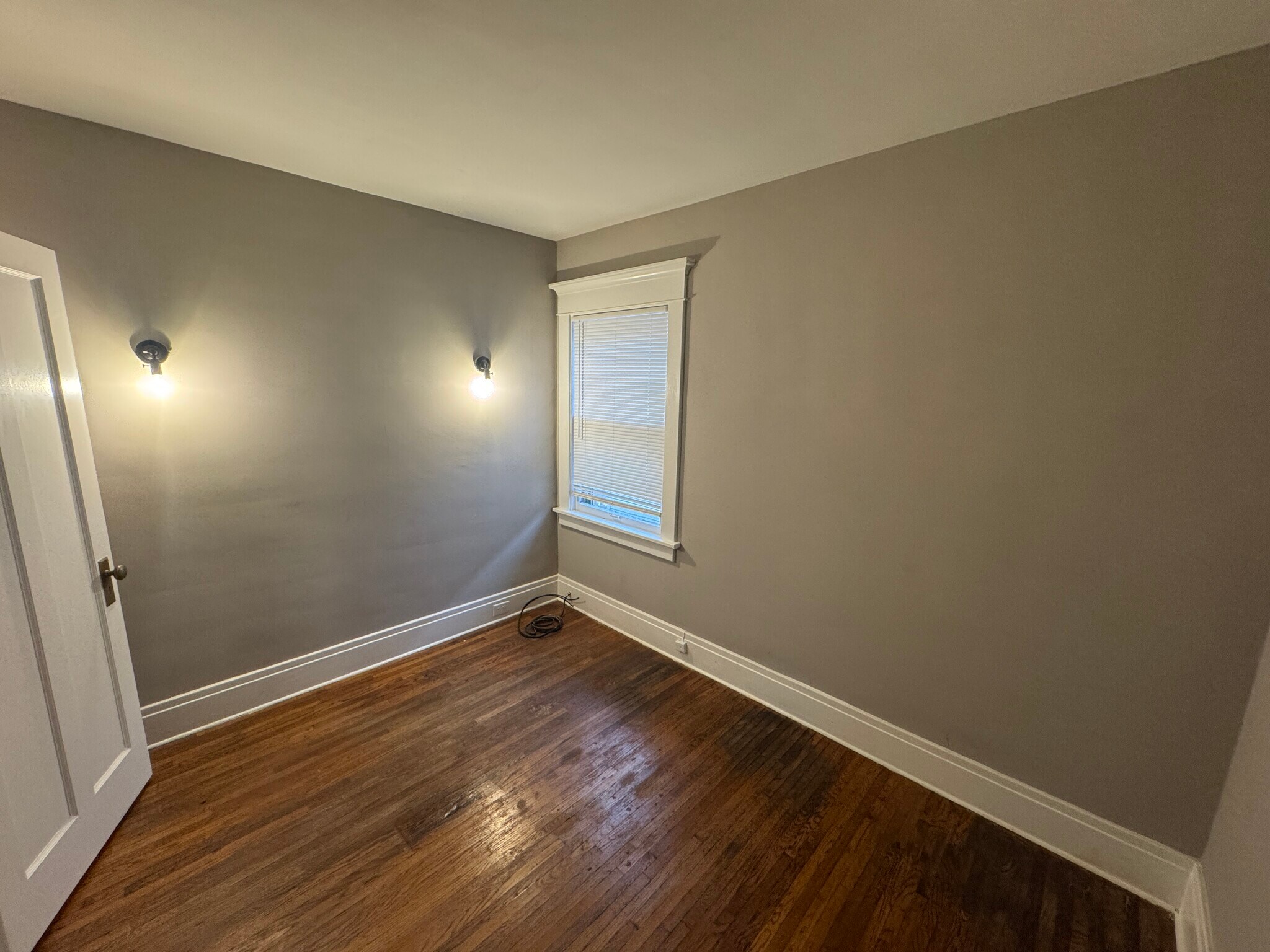 Building Photo - 87 Tacoma Ave