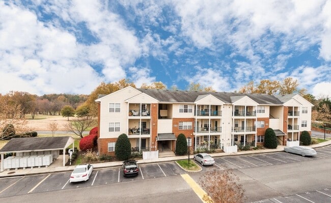 Building Photo - 9999 Links Ln