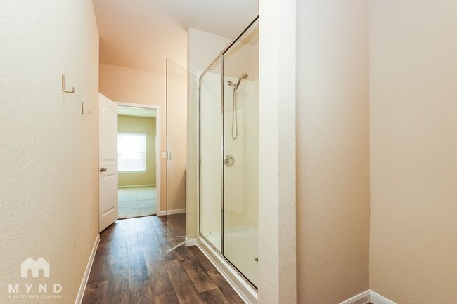 Building Photo - 12213 Waterford Run Way