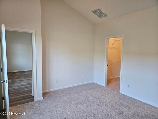 Building Photo - 76 Cobbler Wy