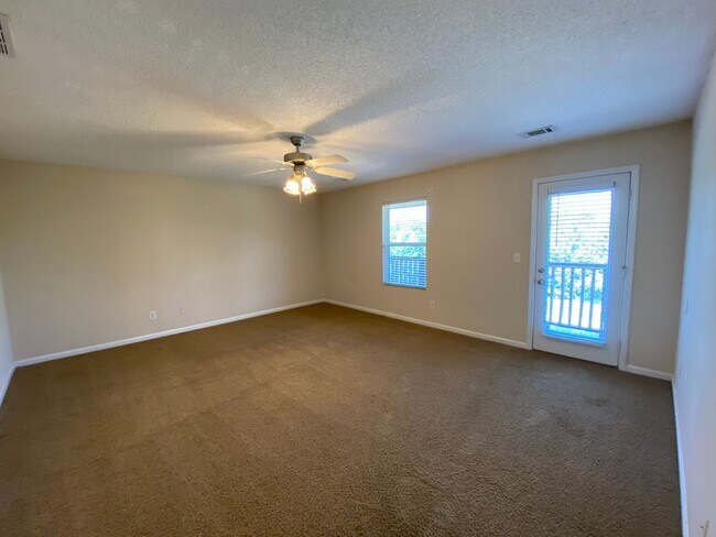 Building Photo - BRIDGEWATER HOME! PRE-LEASING FOR AUGUST 2026!