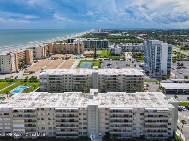 Building Photo - 2020 N Atlantic Ave