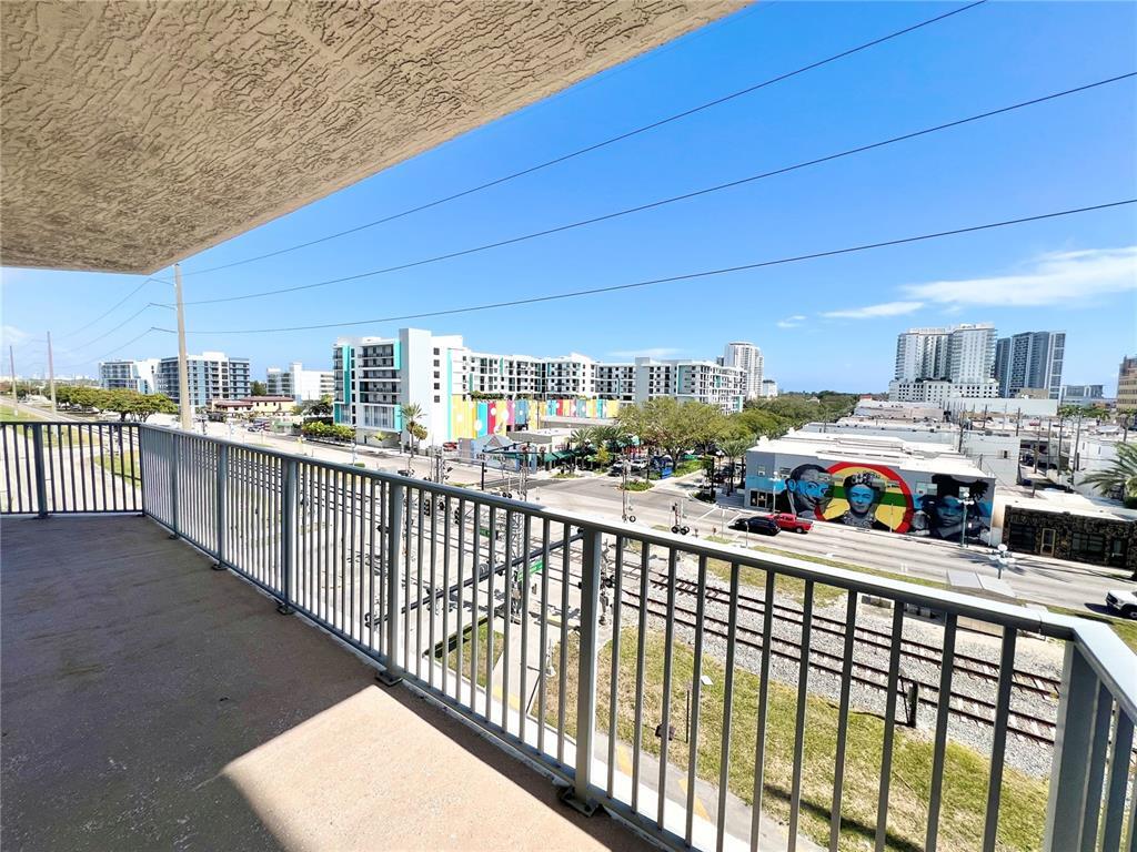 Building Photo - 140 S Dixie Hwy