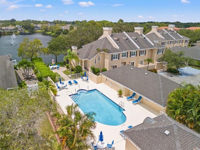 Building Photo - 13634 Lake Pointe Dr S