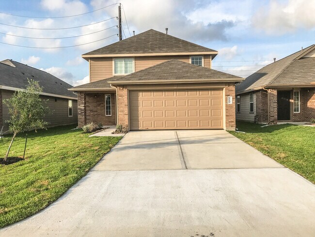 Primary Photo - Evergreen Villas - 13142 City Green Trail,...