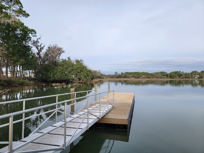 Building Photo - 1209 Salty Hammock Ct