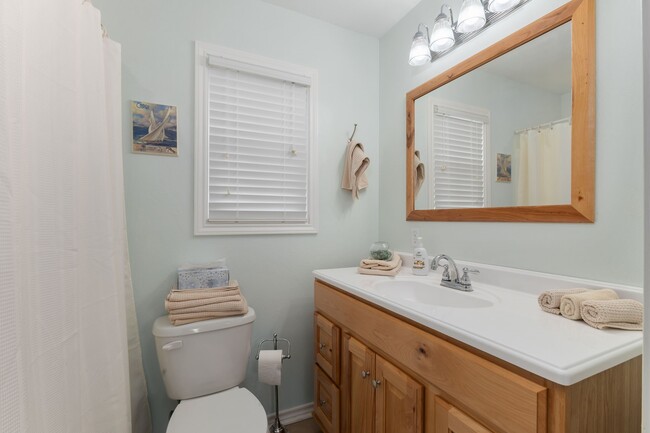 Building Photo - 1072 Papenberg Rd