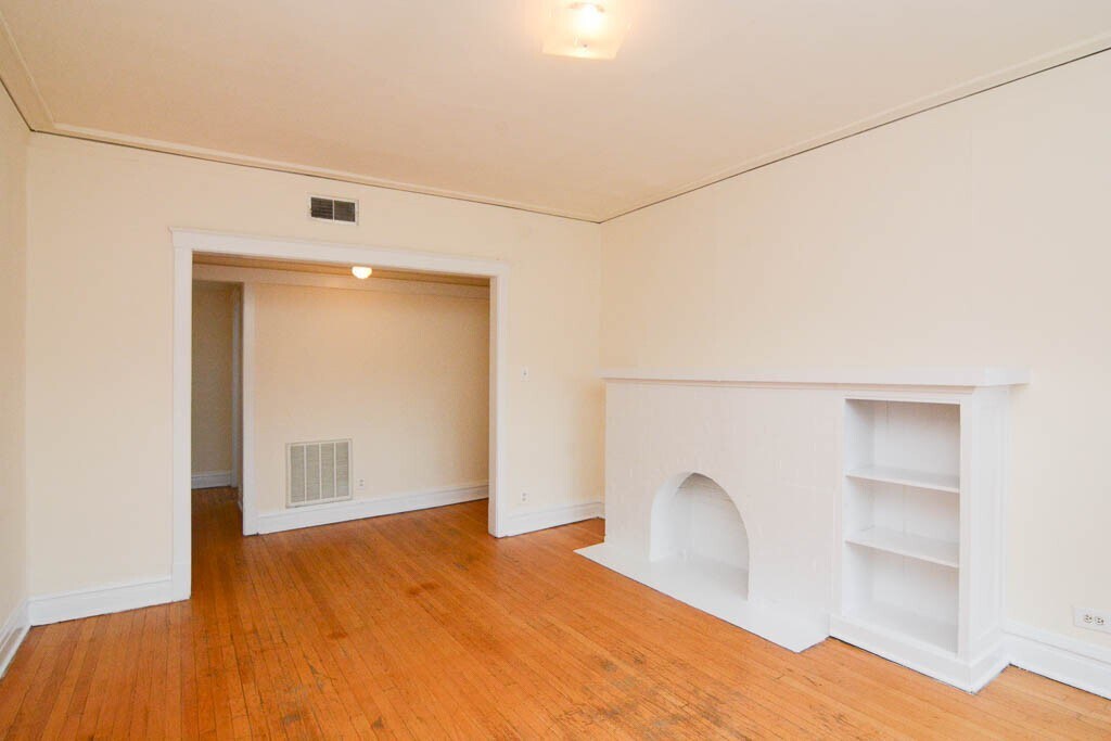 Building Photo - 2524 N Kedzie Blvd