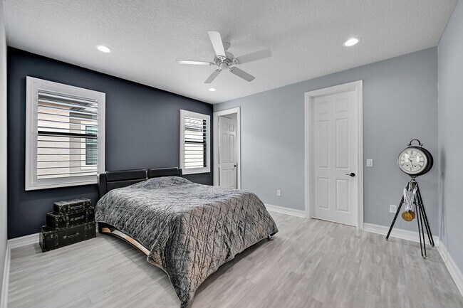 Building Photo - 8652 Lewis River Rd