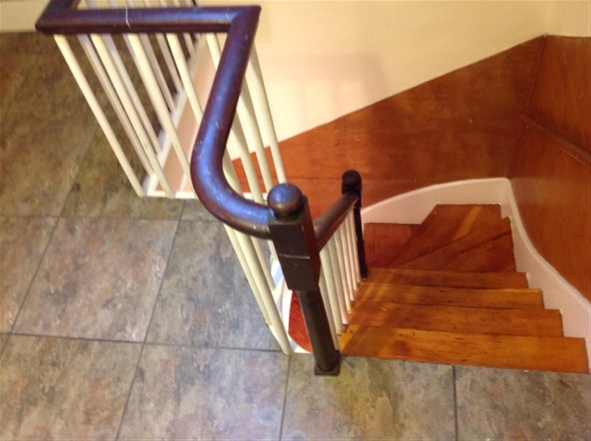 Building Photo - 26 Dover St