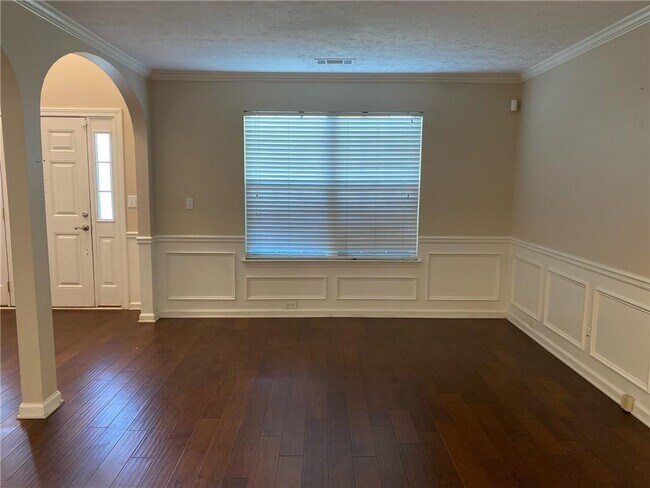 Building Photo - 934 Dominion Walk Dr SW